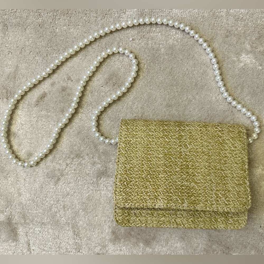 Straw Shoulder Purse with Pearl Strap